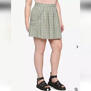Hot Topic Plaid Green Skirt Chain Detail Plus Size Goth Punk Grunge School 1X